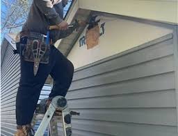 Best Siding Removal and Disposal  in Breckenridge, MN